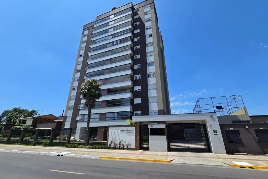 Apartamento à Venda em Esteio com 2 Quartos e 3 banheiros, 120 m²