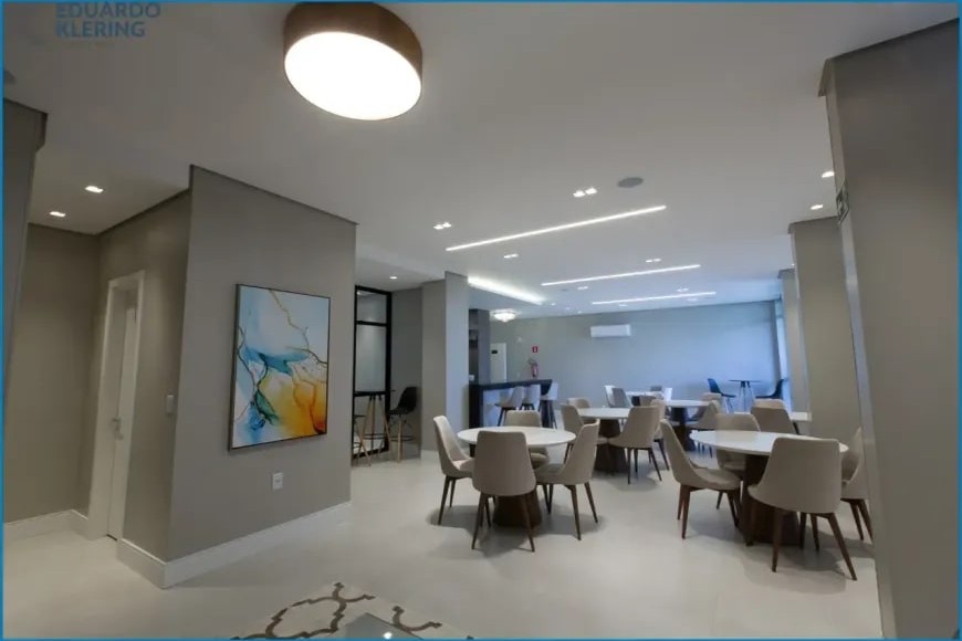 Apartamento para Alugar em Esteio com 2 Quartos e 2 banheiros, 97 m²