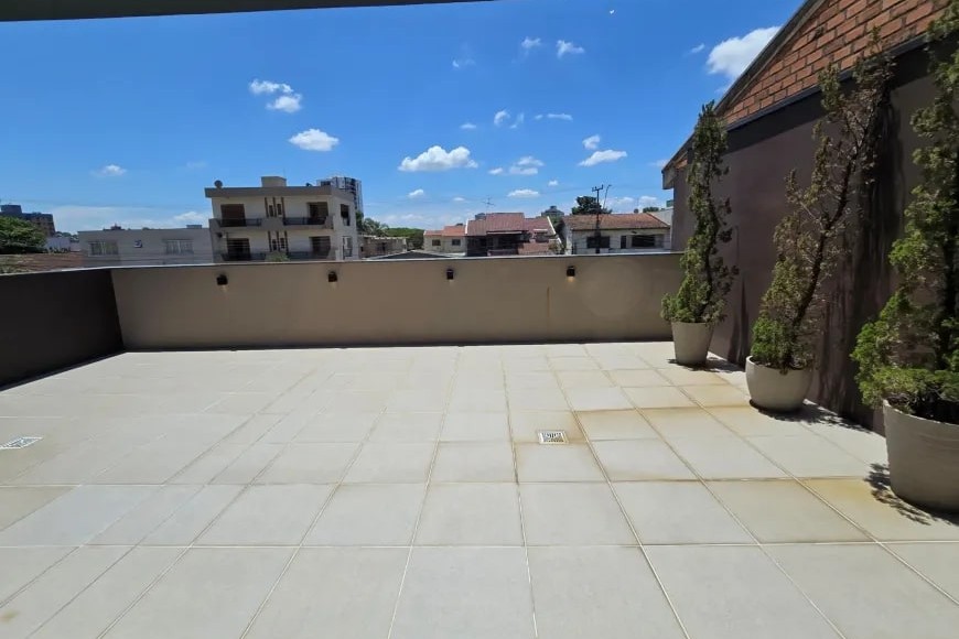 Apartamento à Venda em Esteio com 2 Quartos e 3 banheiros, 120 m²
