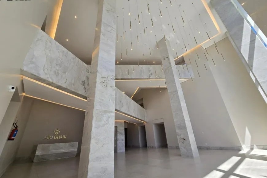 Apartamento à Venda em Esteio com 3 Quartos e 5 banheiros, 241 m²