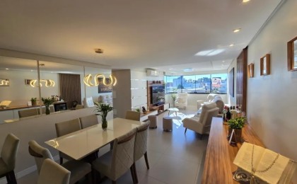 Apartamento à Venda em Esteio com 3 Quartos e 3 banheiros, 115 m²