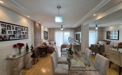 Apartamento à Venda em Esteio com 3 Quartos e 2 banheiros, 109 m²