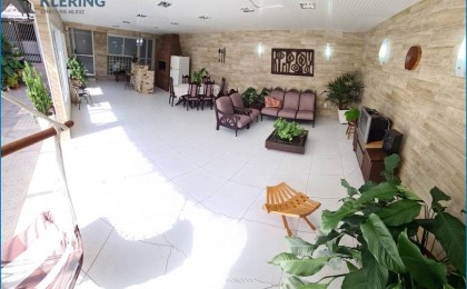 Casa à Venda em Esteio com 3 Quartos e 3 banheiros, 260 m²