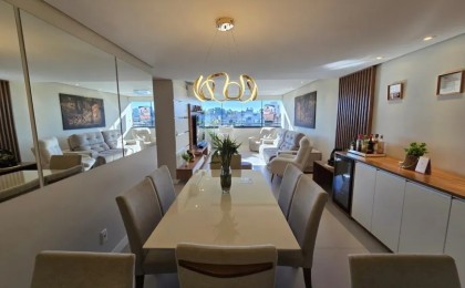 Apartamento à Venda em Esteio com 3 Quartos e 3 banheiros, 115 m²