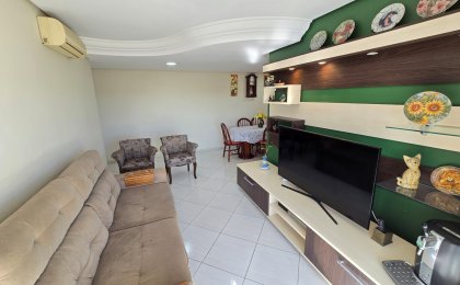 Apartamento à Venda em Esteio  2 Quartos e 1 banheiro, 80 m²