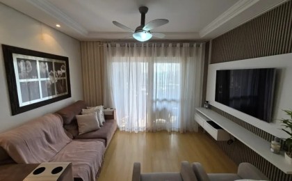 Apartamento à Venda em Esteio com 3 Quartos e 2 banheiros, 109 m²