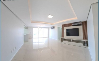 Apartamento à Venda em Esteio com 3 Quartos e 4 banheiros, 149 m²