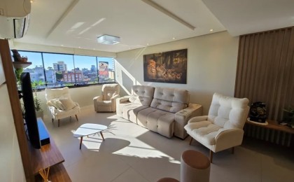 Apartamento à Venda em Esteio com 3 Quartos e 3 banheiros, 115 m²