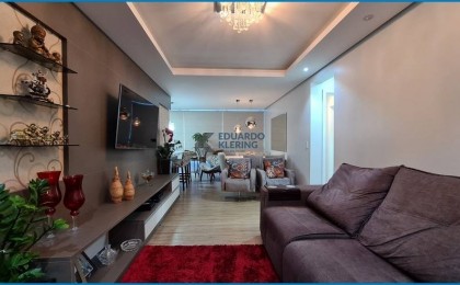 Apartamento à Venda em Esteio com 2 Quartos e 2 banheiros, 82 m²