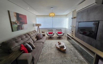 Apartamento à Venda em Esteio com 2 Quartos e 2 banheiros, 92 m²