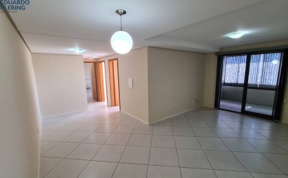 Apartamento à Venda em Esteio com 3 Quartos e 2 banheiros, 103 m²